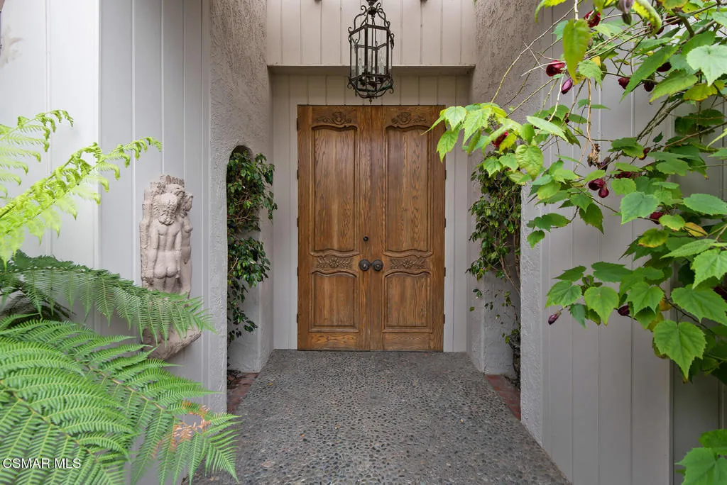 Westlake Village, California 91361, United States, 3 Bedrooms Bedrooms, ,4 BathroomsBathrooms,Residential,Active,112879