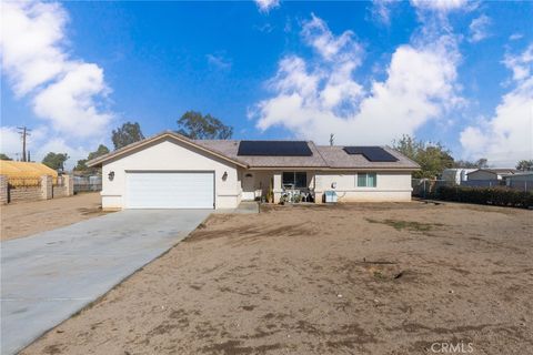 Photo of 14632 Maricopa Rd, Victorville, CA 92392 (MLS # CV25263629)