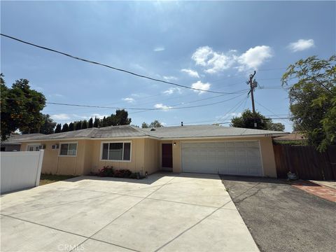 Photo of 4835 Fiesta Ave, Temple City, CA 91780 (MLS # WS26108622)