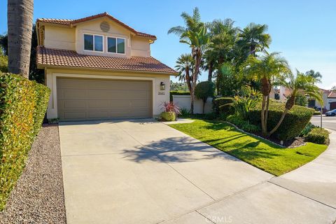 Photo of 28482 Via Nandina, Laguna Niguel, CA 92677 (MLS # OC25267591)