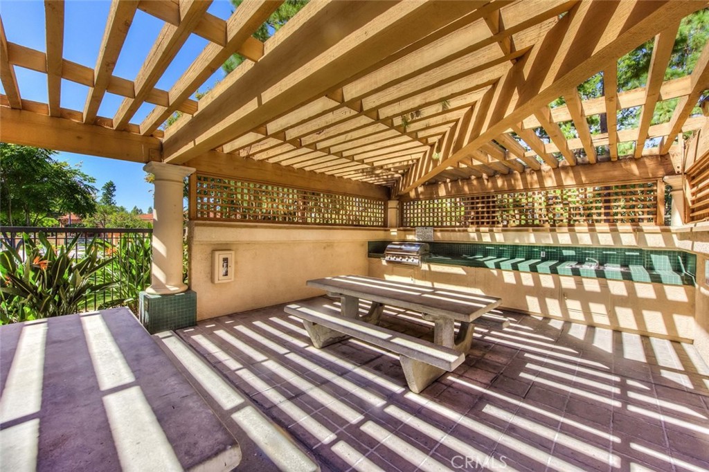 Shadow Canyon (SHCA) - Residential Lease