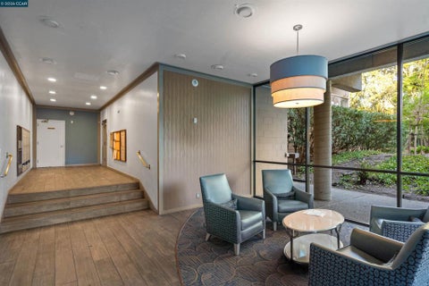 Photo of 460 N Civic Dr DR #208, Walnut Creek, CA 94596 (MLS # 41150164)