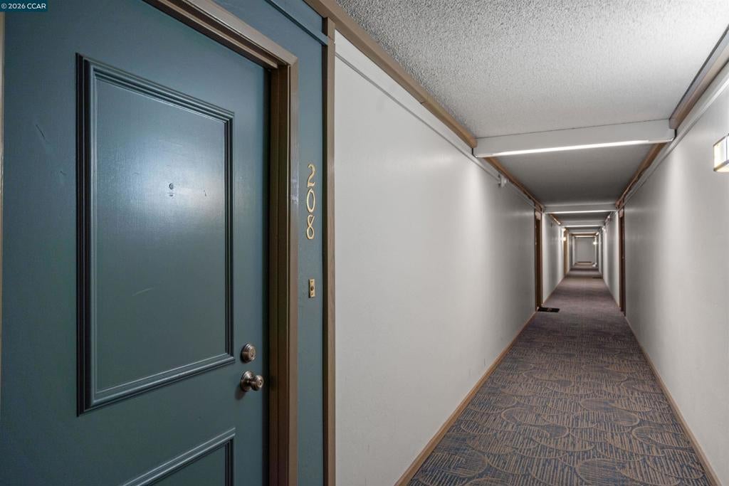 460 N Civic Dr 208