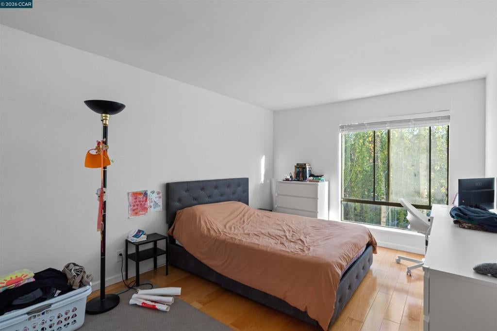 460 N Civic Dr 208