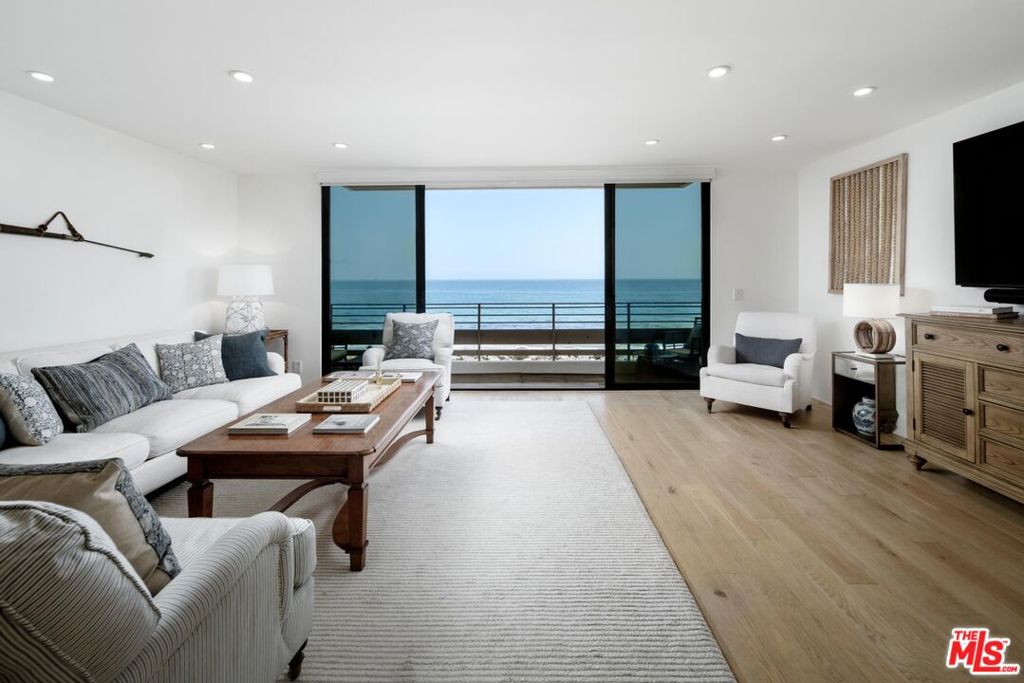 Bonnymede Shores HOA - Residential