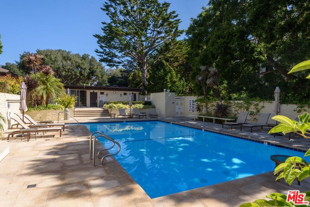 Bonnymede Shores HOA - Residential