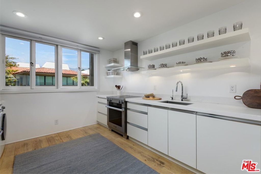 Bonnymede Shores HOA - Residential