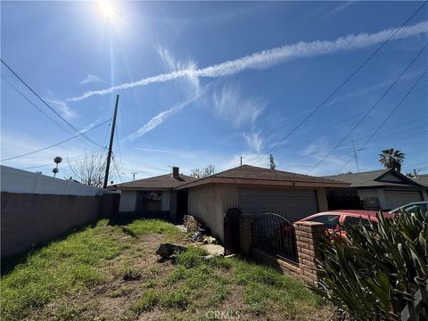 Photo of 16512 E Cypress Street, Covina, CA 91722 (MLS # OC26046672)