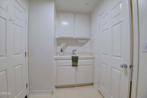 Tiny photo for 309 San Francisco Avenue, Ventura, CA 93004 (MLS # V1-37089)
