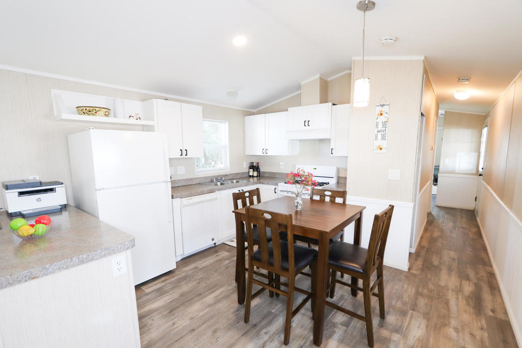 Not Applicable-1 - Manufactured In Park