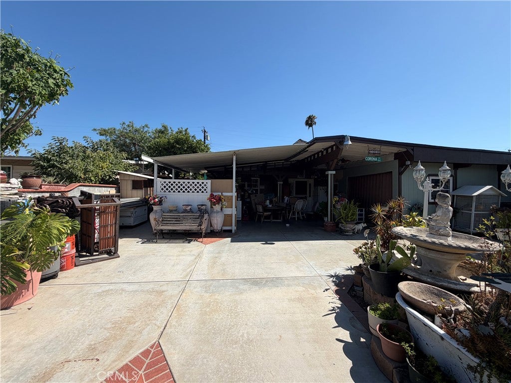 18438 E Citrus Edge