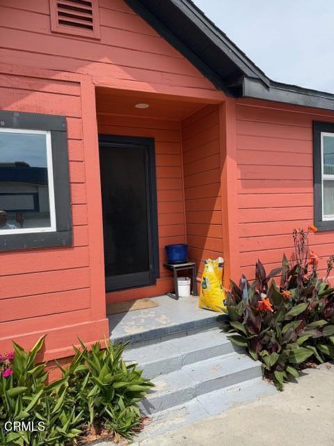 2422 Alameda Avenue