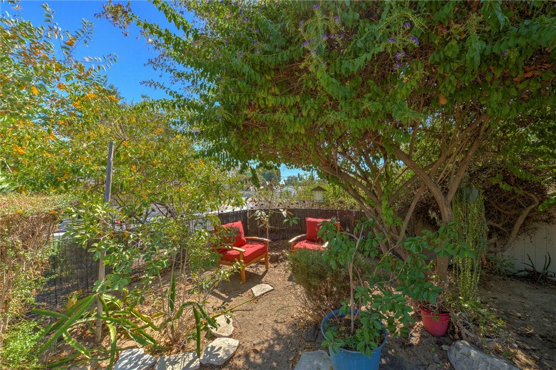 11621 Fireside