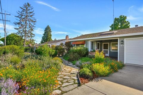 Photo of 784 Sherman Oaks Drive, San Jose, CA 95128 (MLS # ML82044620)