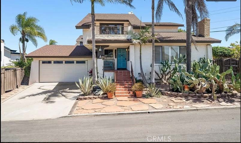 26751 Calle Almanza
