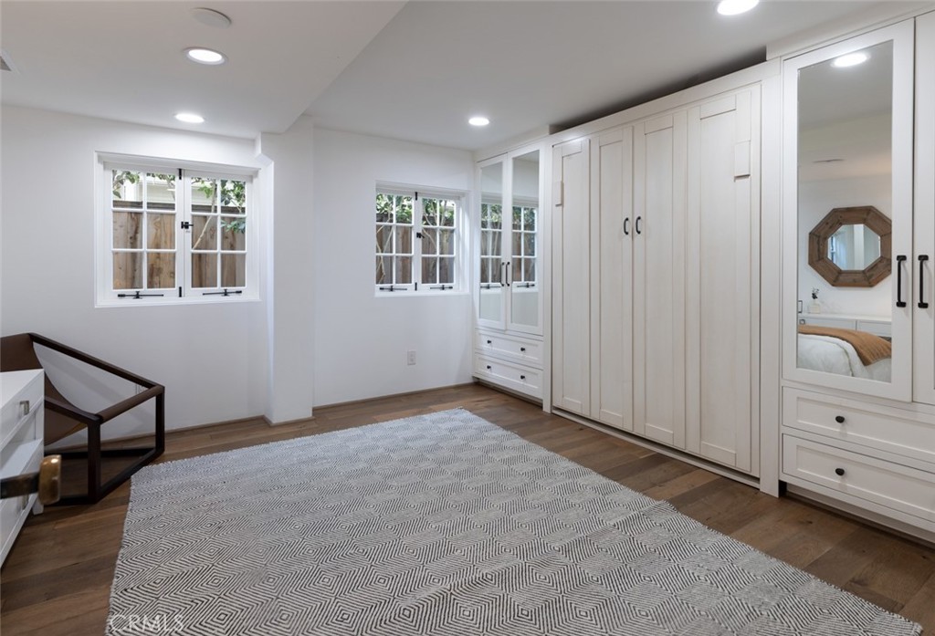 Corona del Mar South of PCH (CDMS) - Residential