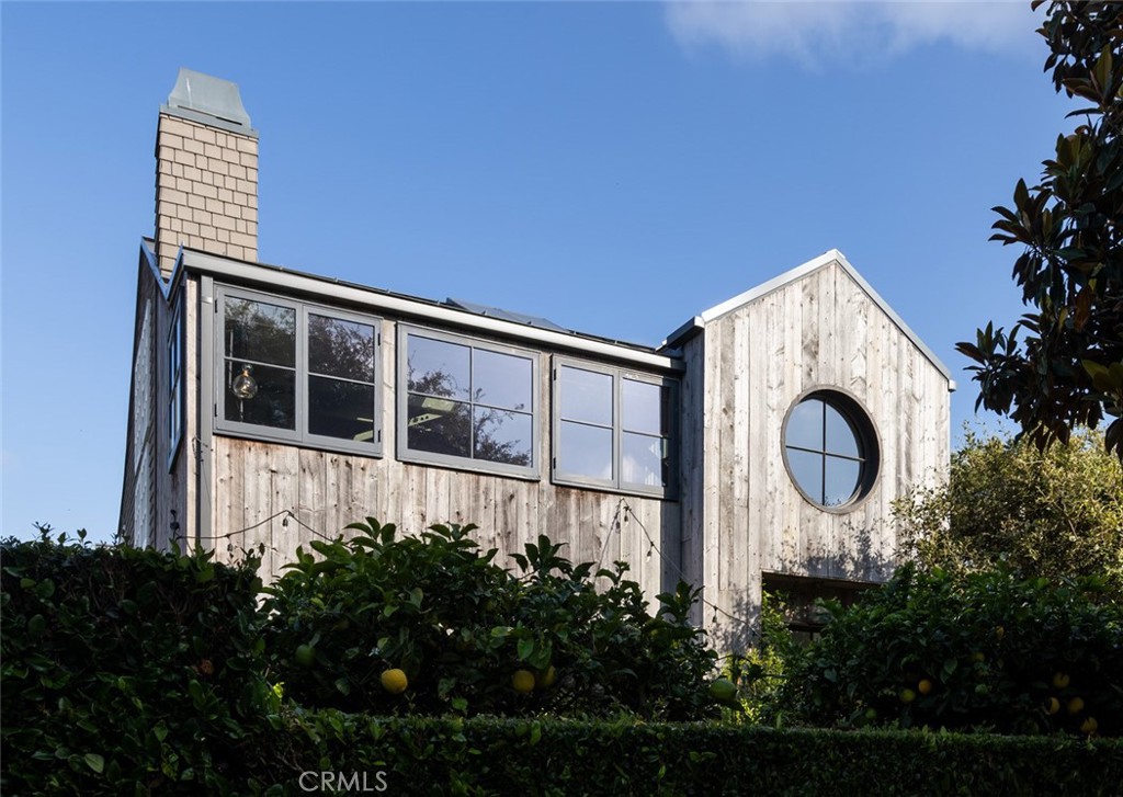 Corona del Mar South of PCH (CDMS) - Residential