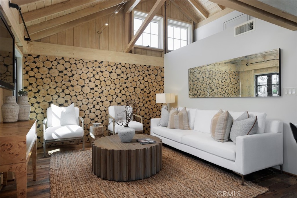 Corona del Mar South of PCH (CDMS) - Residential