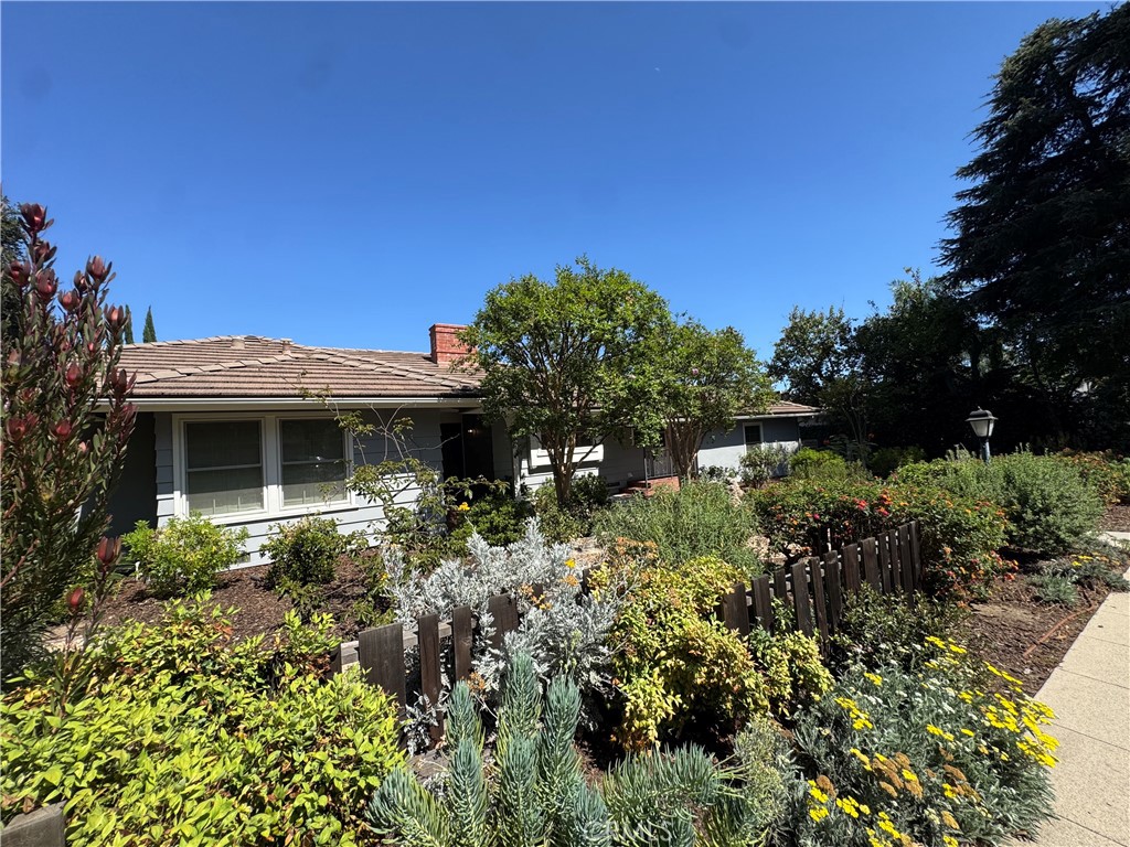 10920 White Oak