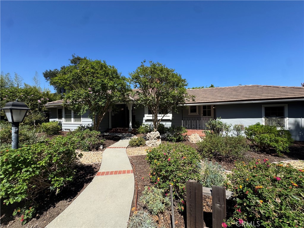 10920 White Oak