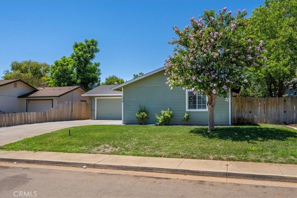 570 Spyglass
