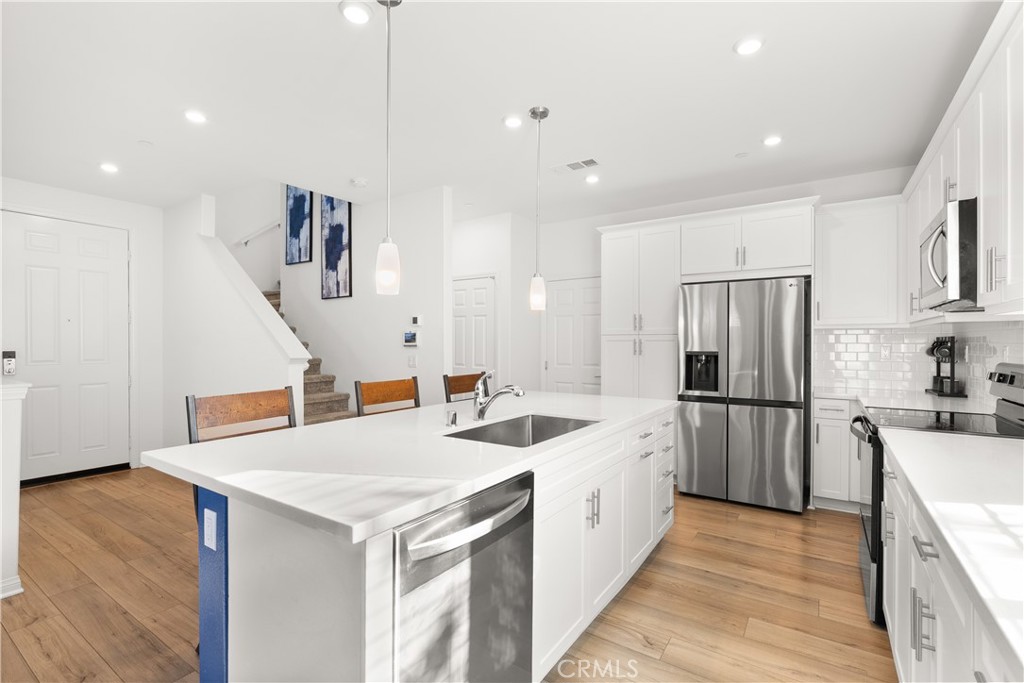 904 Maya Crossing 19