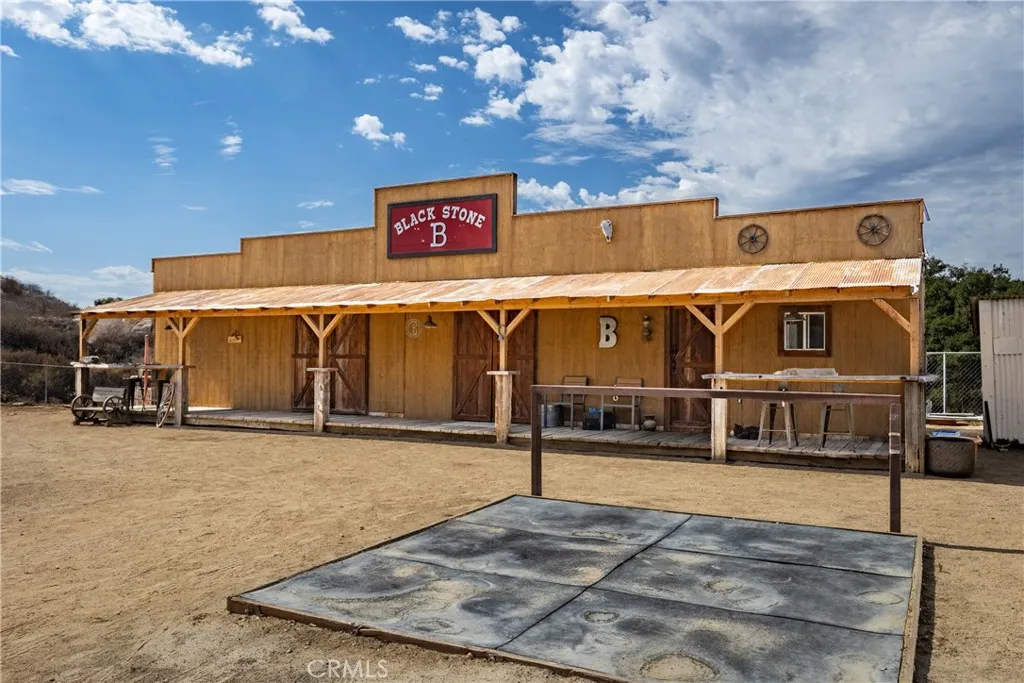 Perris, California 92570, United States, 3 Bedrooms Bedrooms, ,2 BathroomsBathrooms,Residential,Active,198560