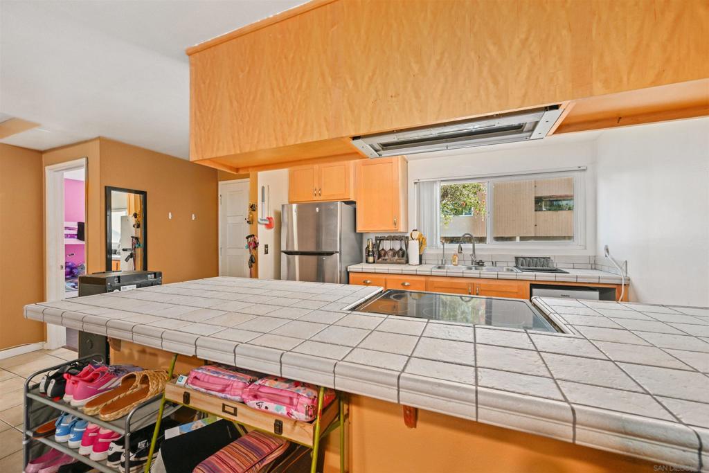 8765 Lake Murray Blvd 3