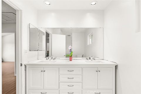 Tiny photo for 23760 Harwich Place, West Hills, CA 91307 (MLS # SR26026727)