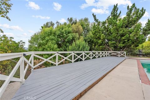 Tiny photo for 23760 Harwich Place, West Hills, CA 91307 (MLS # SR26026727)