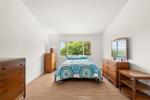 Tiny photo for 23760 Harwich Place, West Hills, CA 91307 (MLS # SR26026727)