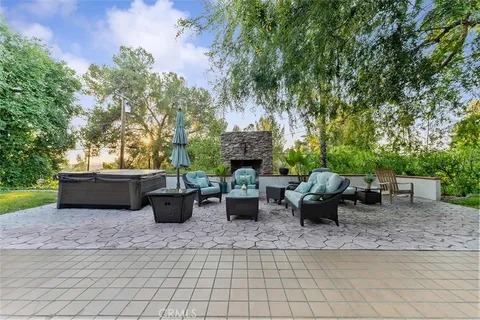 1940 Arroyo Drive, Riverside, CA 92506 - MLS#: CV25116544