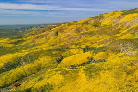 Tiny photo for 0 Bellflower Road, Santa Margarita, CA 93453 (MLS # NS26029507)