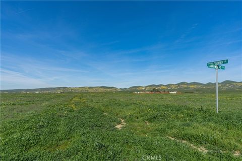 Tiny photo for 0 Bellflower Road, Santa Margarita, CA 93453 (MLS # NS26029507)