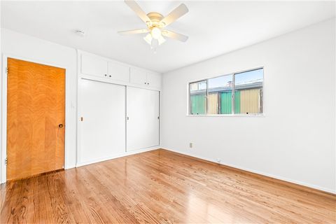 Tiny photo for 1739 E Appleton St #3, Long Beach, CA 90802 (MLS # OC25254724)