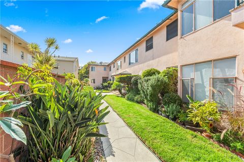 Tiny photo for 1739 E Appleton St #3, Long Beach, CA 90802 (MLS # OC25254724)
