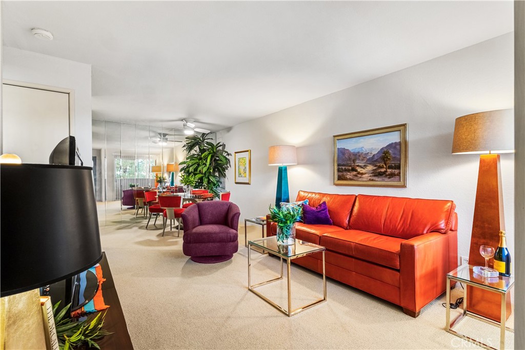 470 VILLA 212