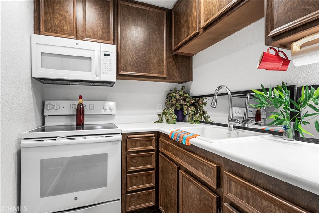 470 VILLA 212