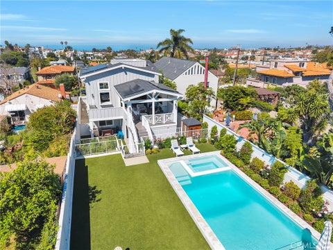 Photo of 508 S Juanita AVE, Redondo Beach, CA 90277 (MLS # SB26069427)