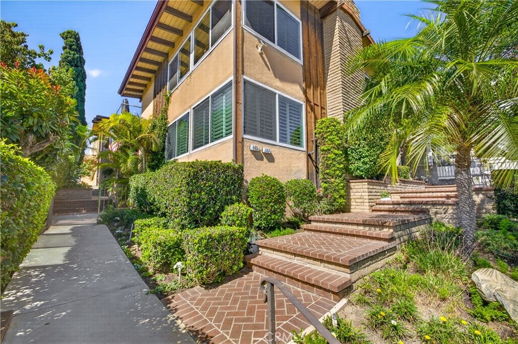 145 A Bennett Avenue