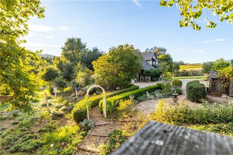 Tiny photo for 5415 Fairhills Rd, Paso Robles, CA 93446 (MLS # NS25253741)