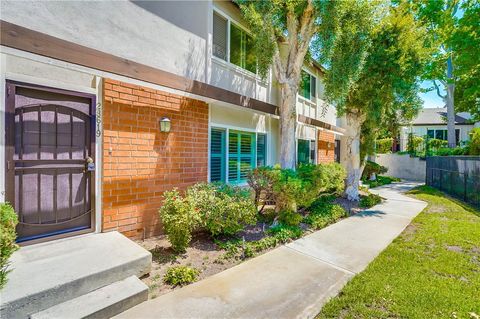 Photo of 28619 Friarstone Court, Rancho Palos Verdes, CA 90275 (MLS # PV25262507)