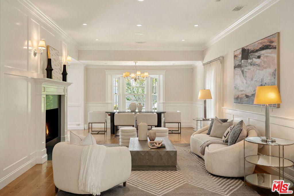 415 Palisades Avenue