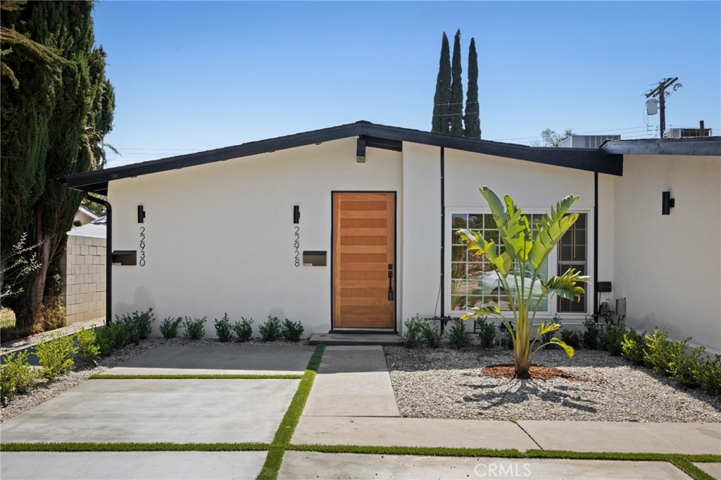 22928 Leadwell Street