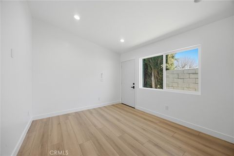 Tiny photo for 22928 Leadwell Street, West Hills, CA 91307 (MLS # SR26064875)