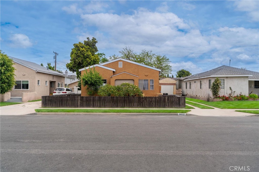 6032 Homewood