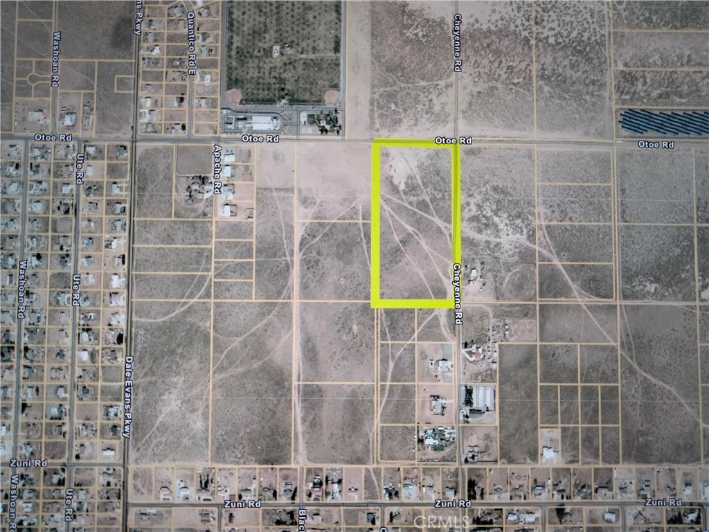 20 acres Land in front of the Brewster park, short distance to the shopping centers, hospital, city hall.