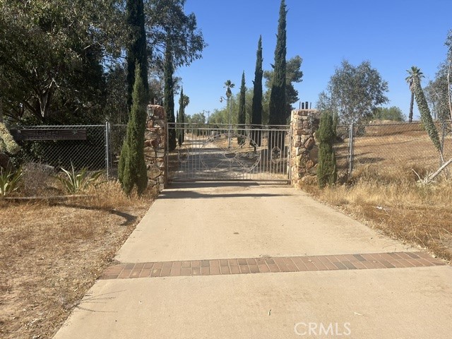 16770 Rocky Glen