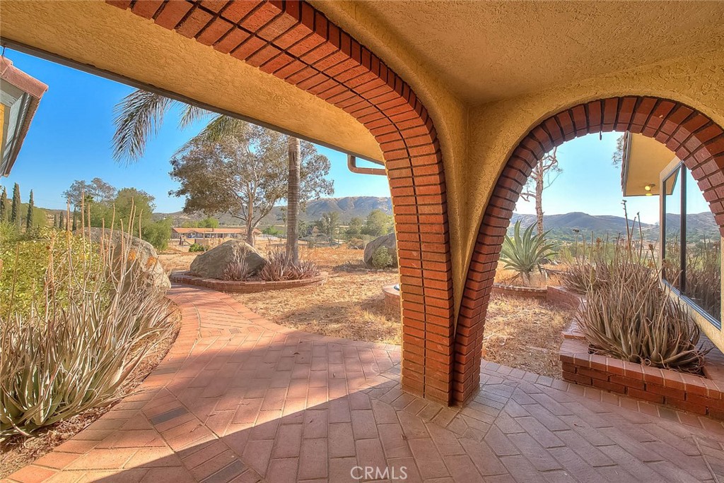 16770 Rocky Glen
