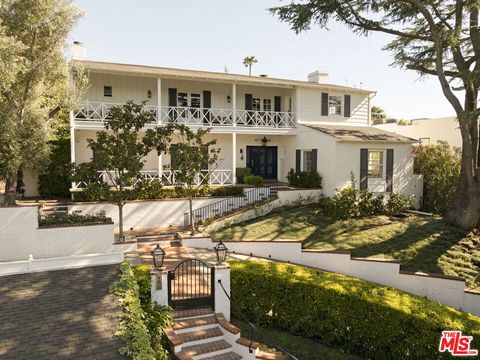 Photo of 10428 Wyton Drive, Los Angeles, CA 90024 (MLS # 26674465)